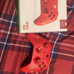 Sort red Xbox control